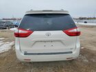 2019 Toyota Sienna Xle 8-passenger White vin: 5TDYZ3DC5KS995504