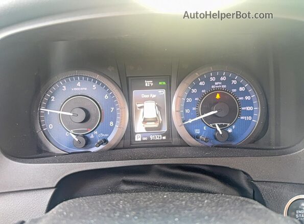 5TDYZ3DC5LS025251 2020 TOYOTA SIENNA White Vista del salpicadero