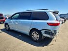 2017 Toyota Sienna Xle 8-passenger Синий vin: 5TDYZ3DC7HS807820