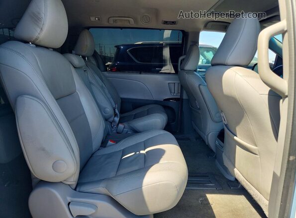 5TDYZ3DC7HS807820 2017 TOYOTA SIENNA Синий Вид задней части салона