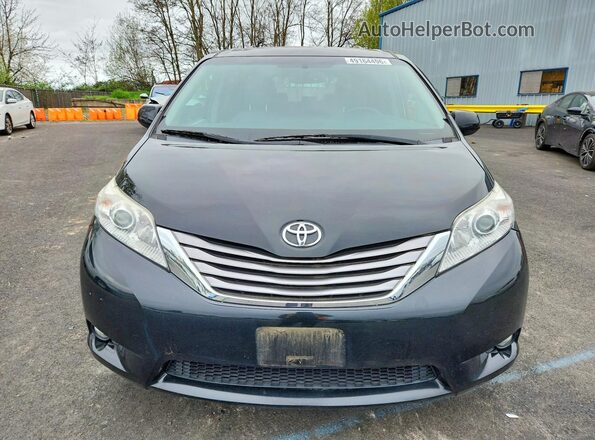 5TDYZ3DC8HS898757 2017 TOYOTA SIENNA Черный Вид спереди