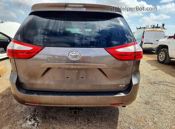 5TDYZ3DC9HS769197 2017 TOYOTA SIENNA Gray Հետևի տեսք