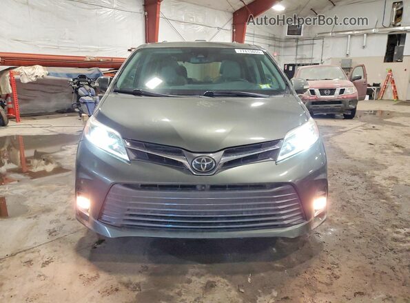 5TDYZ3DC9JS924515 2018 TOYOTA SIENNA Зеленый Вид спереди