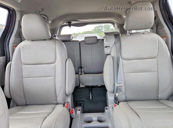 5TDYZ3DCXLS048041 2020 TOYOTA SIENNA Gray Հետևի նստատեղերի տեսք