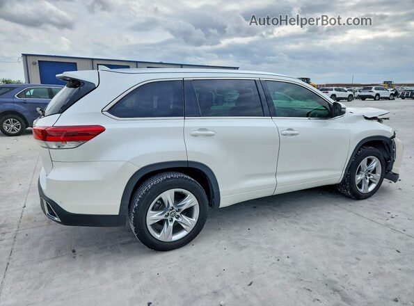 5TDYZRFH4JS240158 2018 TOYOTA HIGHLANDER Белый Задняя правая четверть