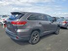 2018 Toyota Highlander Le Серый vin: 5TDZARFHXJS036430