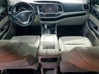 2016 Toyota Highlander Белый vin: 5TDZKRFHXGS171395