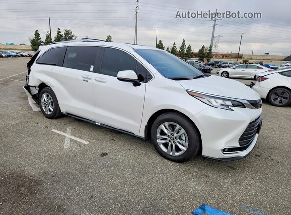 5TDZSKFC2SS220626 2025 TOYOTA SIENNA Белый Передняя правая четверть