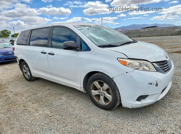 5TDZZ3DC2HS832676 2017 TOYOTA SIENNA White Przód prawy