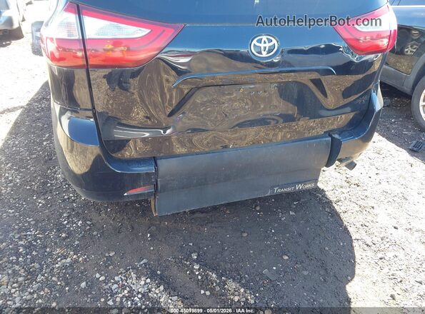 5TDZZ3DC9JS962007 2018 TOYOTA SIENNA Black Widok z przodu