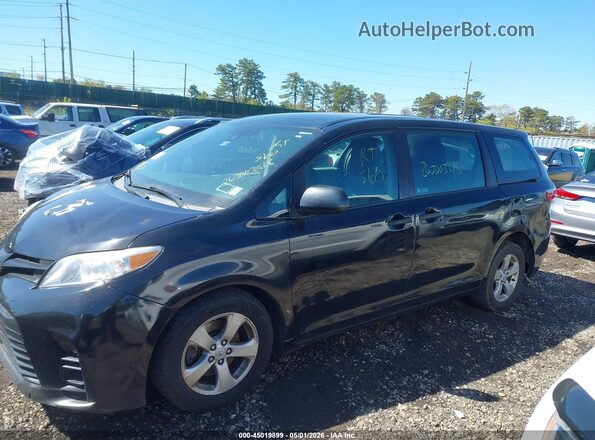 5TDZZ3DC9JS962007 2018 TOYOTA SIENNA Black Widok wnętrza z tyłu