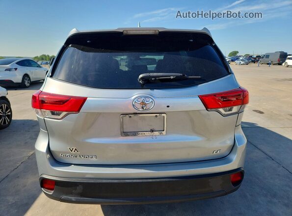 5TDZZRFH2JS251244 2018 TOYOTA HIGHLANDER Серебряный Вид сзади