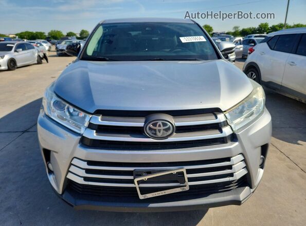 5TDZZRFH2JS251244 2018 TOYOTA HIGHLANDER Серебряный Вид спереди