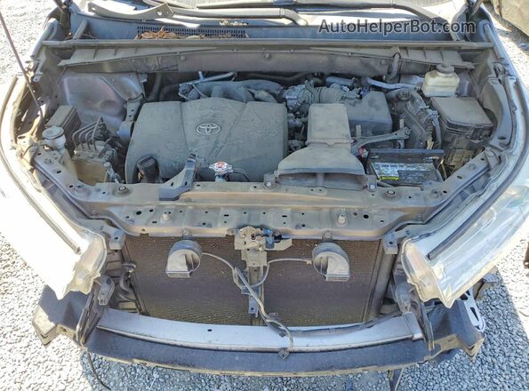 5TDZZRFH3JS236901 2018 TOYOTA HIGHLANDER Угольный Вид подкапотного пространства