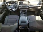 2018 Toyota Highlander Le Угольный vin: 5TDZZRFH3JS236901