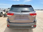 2018 Toyota Highlander Le Plus Коричневый vin: 5TDZZRFH6JS236679
