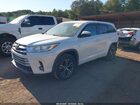 2018 Toyota Highlander Le Plus Белый vin: 5TDZZRFH8JS239082