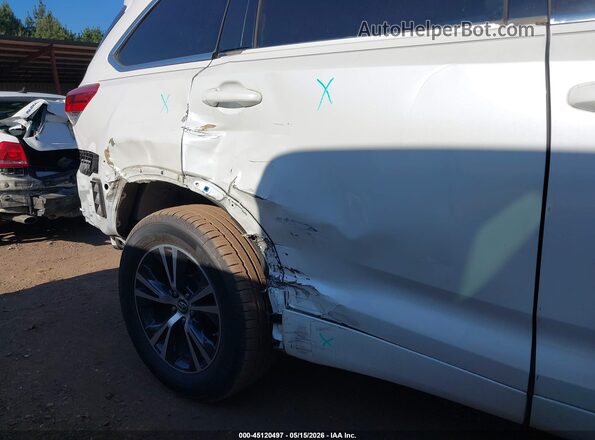 5TDZZRFH8JS239082 2018 TOYOTA HIGHLANDER Белый Вид спереди