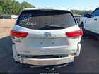 2018 Toyota Highlander Le Plus Белый vin: 5TDZZRFH8JS239082