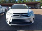 2018 Toyota Highlander Le Plus Белый vin: 5TDZZRFH8JS239082
