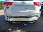 2018 Toyota Highlander Le Plus Белый vin: 5TDZZRFH8JS239082