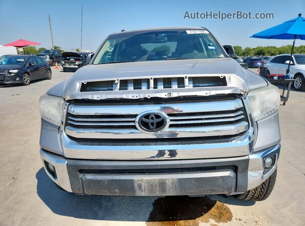 5TFDW5F17HX603608 2017 TOYOTA TUNDRA Серебряный Вид спереди