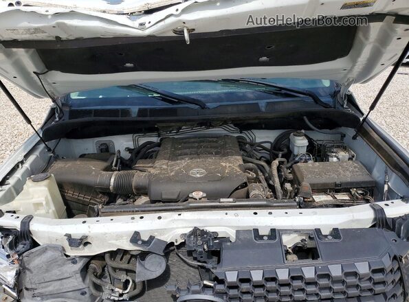 5TFDW5F18JX769724 2018 TOYOTA TUNDRA Белый Вид задней части салона