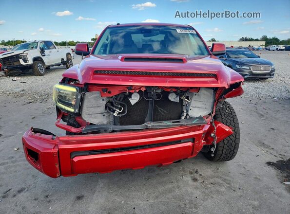 5TFDW5F18JX772462 2018 TOYOTA TUNDRA Красный Вид спереди