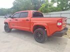 2018 Toyota Tundra Crewmax Sr5 Оранжевый vin: 5TFDW5F19JX747375