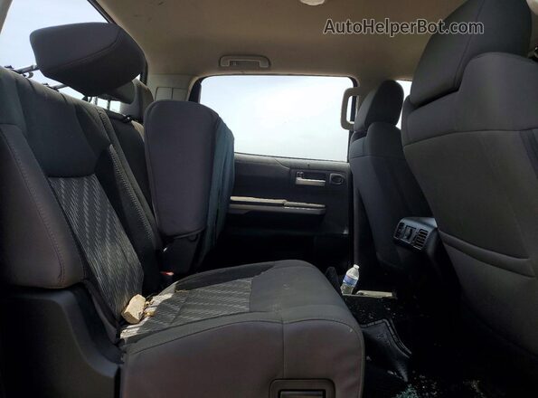 5TFDW5F1XJX765903 2018 TOYOTA TUNDRA Синий Вид задних сидений