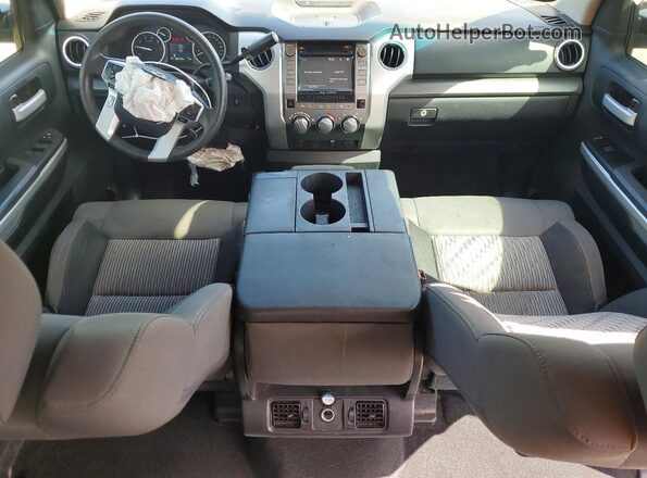 5TFEM5F10GX108692 2016 TOYOTA TUNDRA Серебряный Вид панели приборов