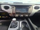 2016 Toyota Tundra Crewmax Sr5 White vin: 5TFEM5F13GX097087