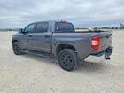 2016 Toyota Tundra Crewmax Sr5 Серый vin: 5TFEM5F16GX097326