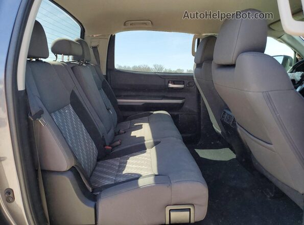 5TFEM5F16KX135324 2019 TOYOTA TUNDRA Черный Вид задних сидений