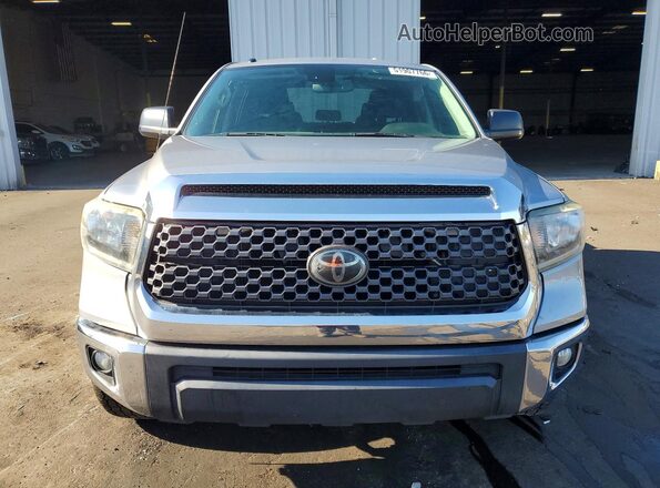 5TFEY5F12KX253357 2019 TOYOTA TUNDRA Silver Widok z przodu