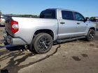2019 Toyota Tundra Crewmax Sr5 Silver vin: 5TFEY5F12KX253357