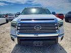 2018 Toyota Tundra Crewmax Limited Белый vin: 5TFFY5F13JX231158