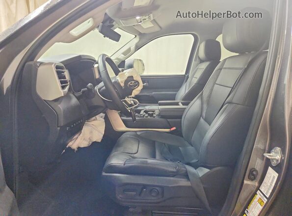 5TFJC5DB4RX076572 2024 TOYOTA LIMITED Gray Вид салону спереду
