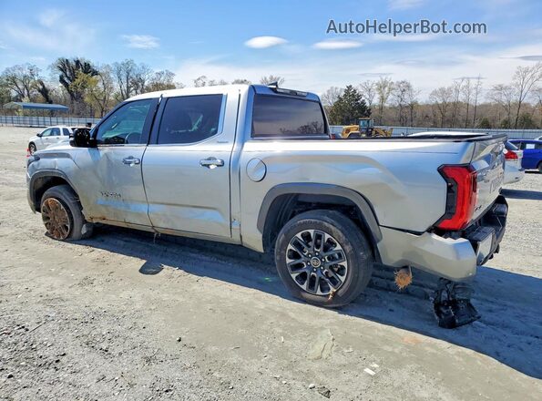 5TFJC5DBXRX066158 2024 TOYOTA TUNDRA Серебряный Задняя левая четверть