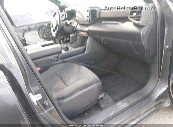 5TFKB5DB4TX368009 2026 TOYOTA TUNDRA Gray Widok wnętrza z przodu