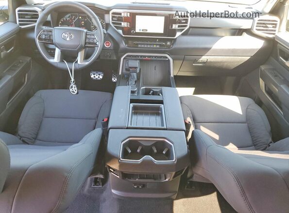 5TFLA5DB9RX229607 2024 TOYOTA TUNDRA Серый Вид панели приборов