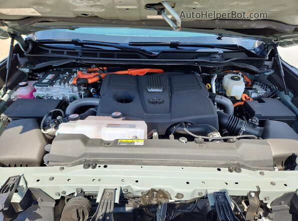5TFMC5DB6TX116042 2026 TOYOTA TUNDRA Green Vista interior trasera