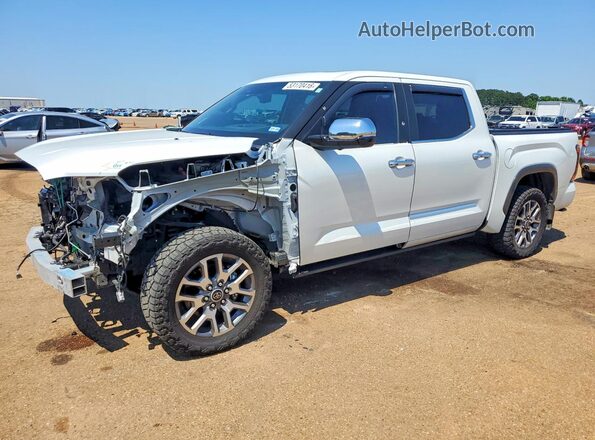 5TFMC5DB7RX080905 2024 TOYOTA TUNDRA White წინა მარცხენა ხედი სამი მეოთხედიდან