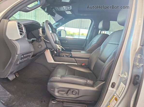 5TFNA5DB3PX095943 2023 TOYOTA TUNDRA Silver Vista interior delantera