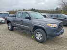 2018 Toyota Tacoma Sr Серый vin: 5TFSX5EN1JX059086
