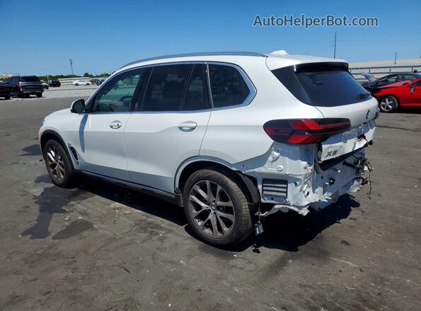 5UX13EU05R9S42714 2024 BMW X5 White Tył lewy