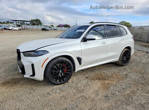 5UX13EU07R9S91266 2024 BMW X5 Белый Передняя левая четверть