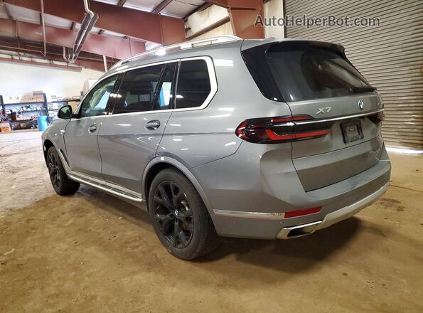 5UX23EM00P9R84231 2023 BMW X7 Gray Rear left
