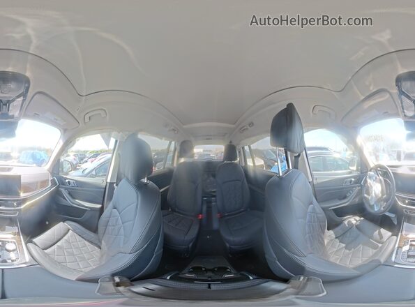 5UX23EM00P9R84231 2023 BMW X7 Gray 360 interior view