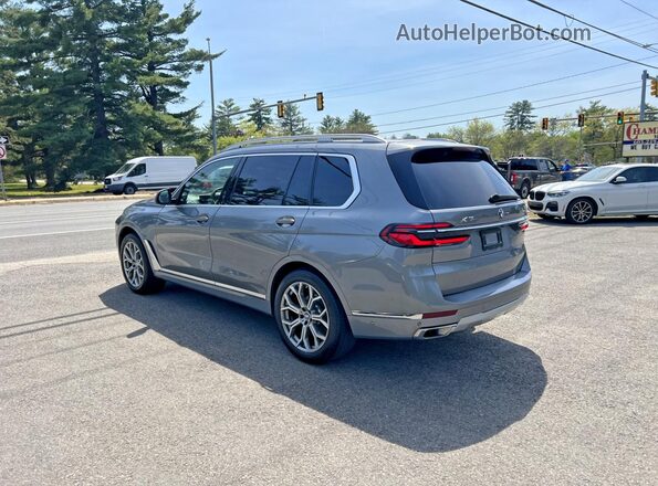 5UX23EM00R9S52720 2024 BMW X7 Gray Tył prawy